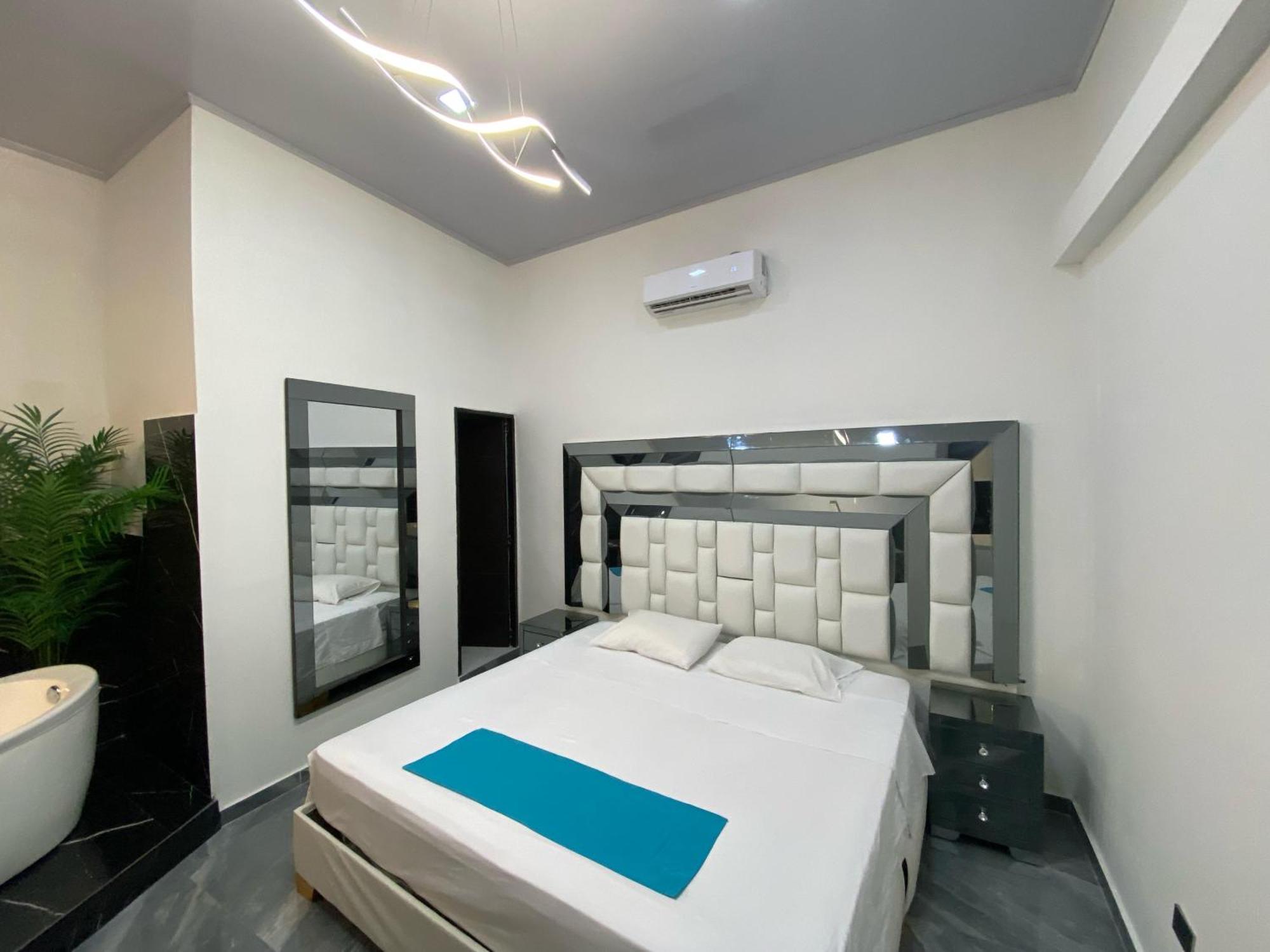 Hotel Hostal Caps Картахена Экстерьер фото